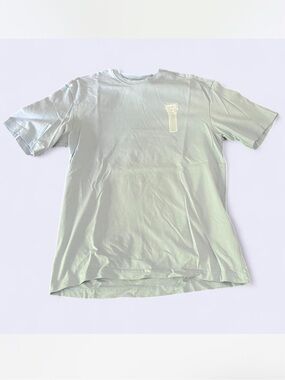 H&M • Graphic T